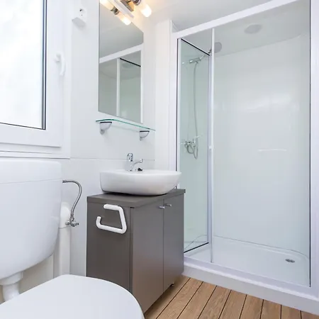 Albatross Mobile Homes On Valamar Lanterna Tar-Vabriga