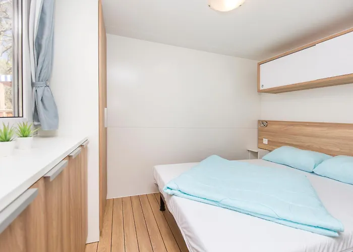 Albatross Mobile Homes On Valamar Lanterna 홀리데이파크 Tar-Vabriga